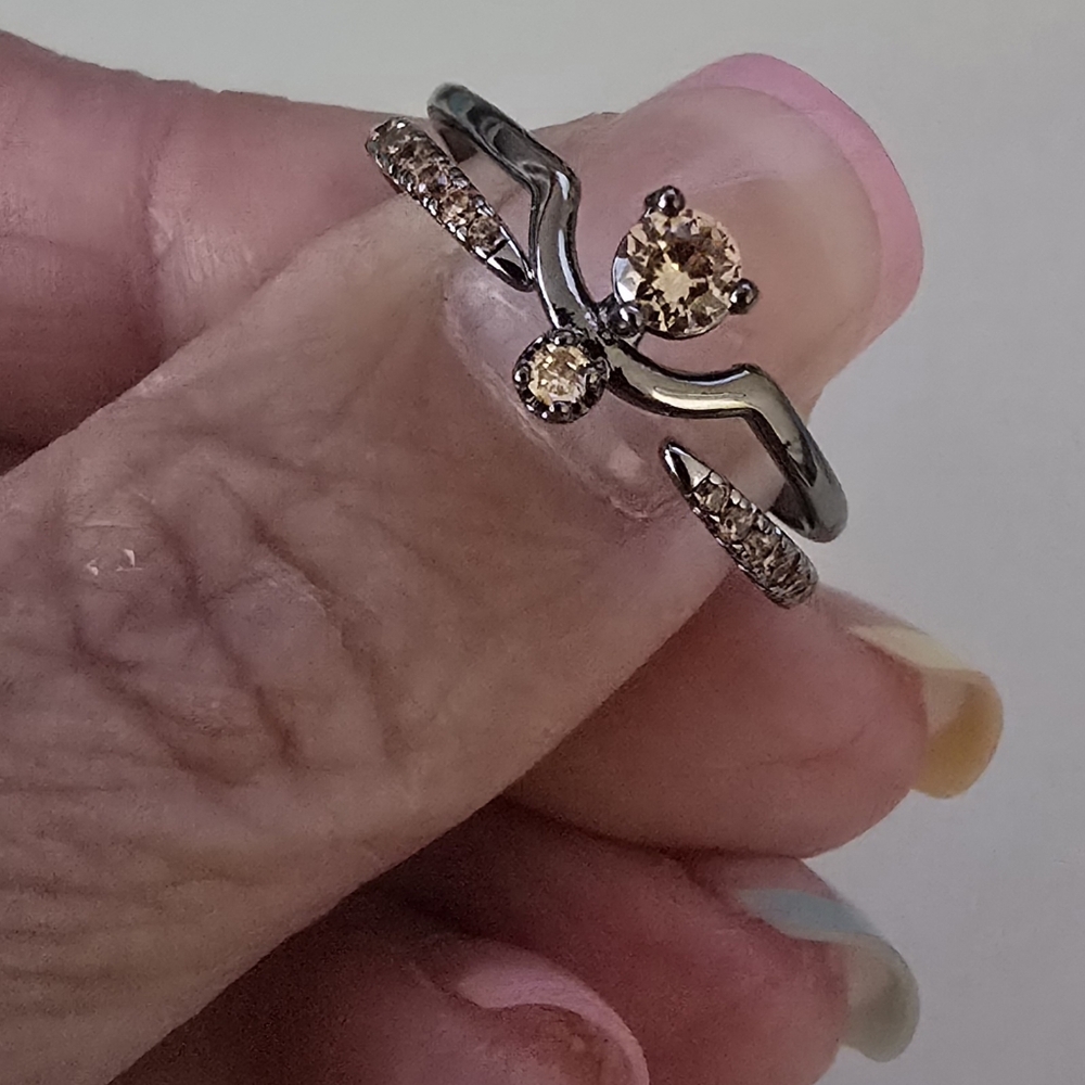 Bomb Party Brown / Topaz Double Ring